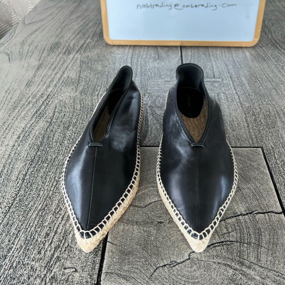 Celine made in Italy soft Italian leather 10M(40) pointed toe espadrilles flats - Picture 6 of 16
